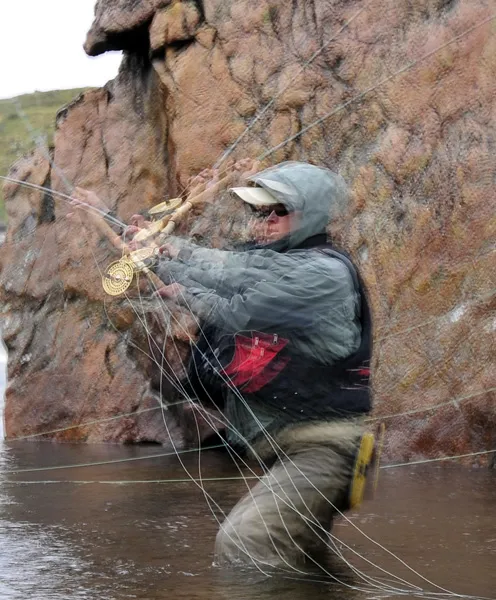 User submitted picture: Two hand casting in the L...